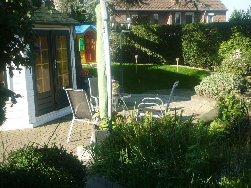 Tonnie'S Bed And Breakfast Kerkrade Esterno foto