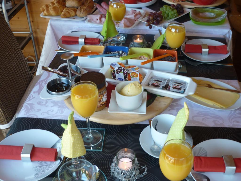 Tonnie'S Bed And Breakfast Kerkrade Esterno foto