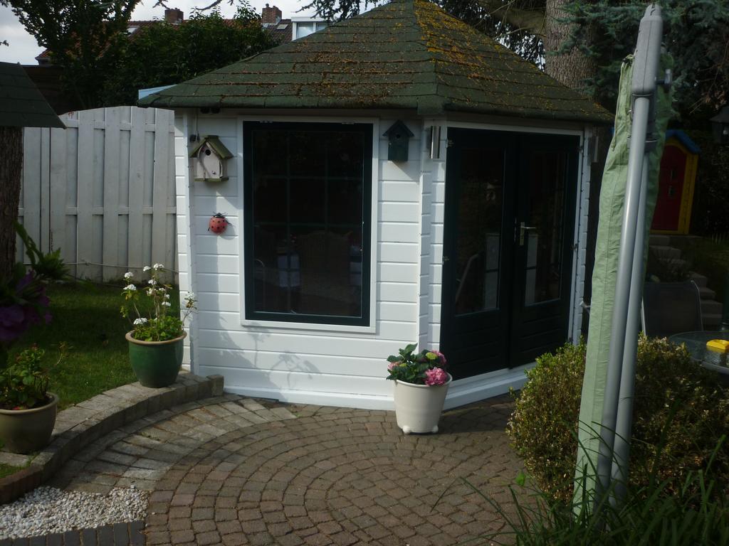 Tonnie'S Bed And Breakfast Kerkrade Esterno foto
