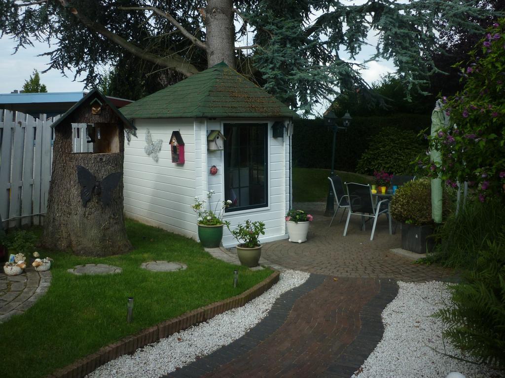 Tonnie'S Bed And Breakfast Kerkrade Esterno foto